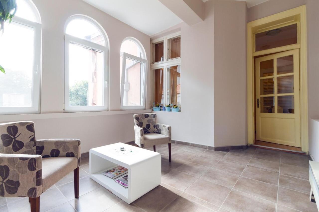 Apartment Sofija Ni Екстериор снимка